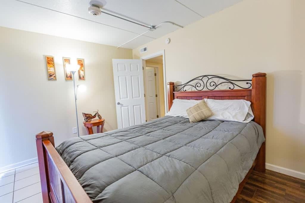 שאטאנוגה 2-Bed, 1-Bath Apartment Near I-24, Great Location מראה חיצוני תמונה
