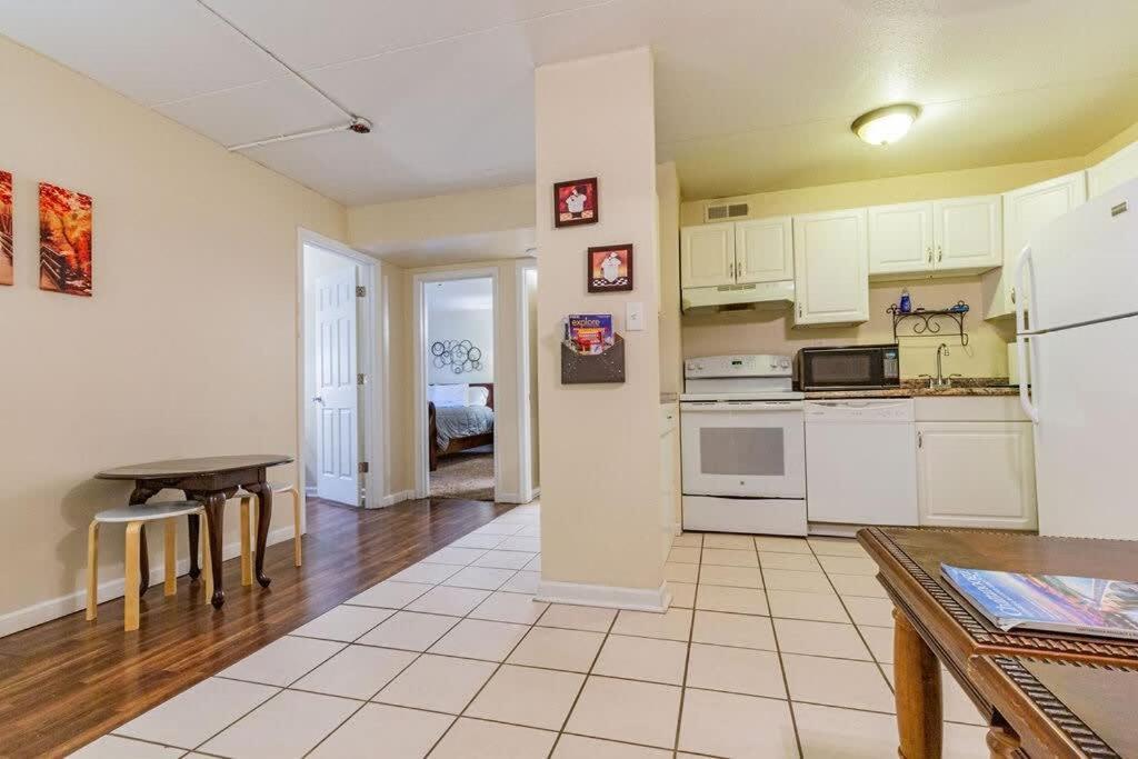 שאטאנוגה 2-Bed, 1-Bath Apartment Near I-24, Great Location מראה חיצוני תמונה
